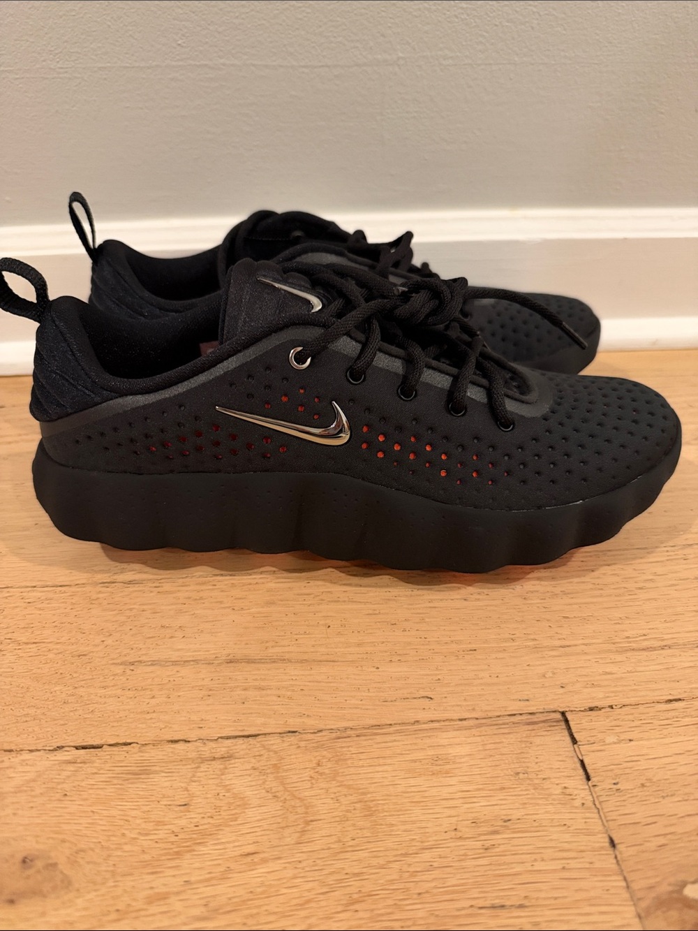 Nike Mind 002 Black Sneakers with Orange Accents size US10.5
